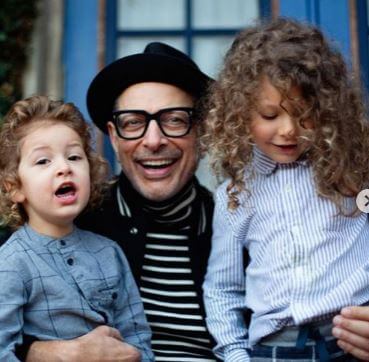 Charlie Goldblum with his father, Jeff Goldblum, and younger brother, River Joe Goldblum 